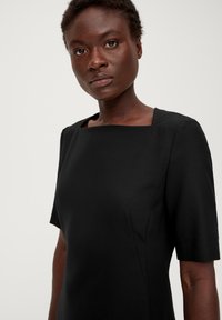 s.Oliver BLACK LABEL Sukienka letnia