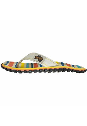 T-bar sandals - beach chair