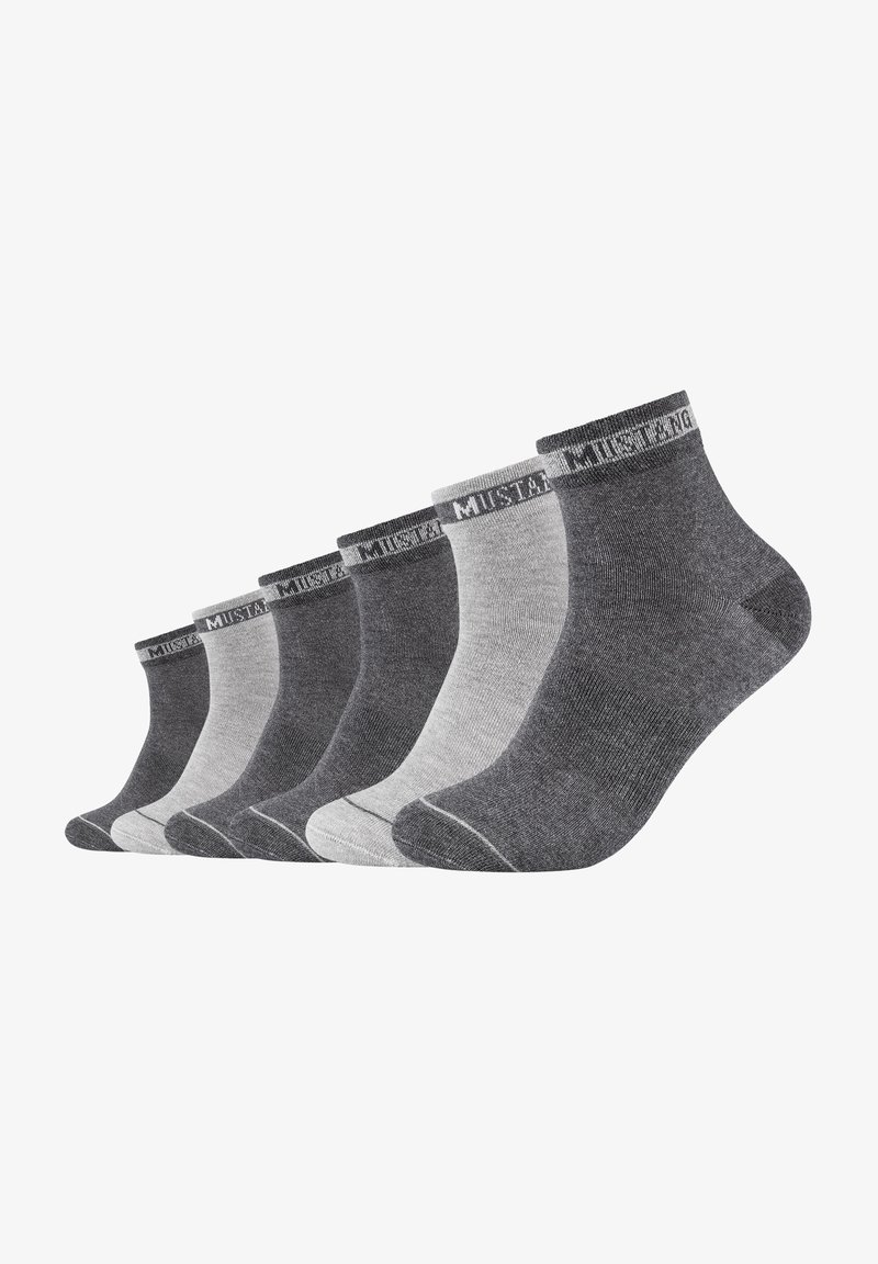 Seks par ankelstrømper i mørkegrå, lysegrå og sorte nuancer. Lavet af glat stof med elastiske toppe og kontrasterende tå-accenter.