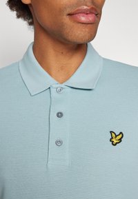Lyle & Scott MILANO - Polotričko - slate blue