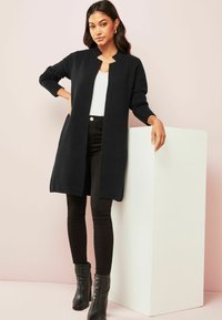 Friends Like These LONGLINE MOCK COLLAR COATIGAN.  - REGULAR FIT - Krátký kabát - black