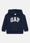 - Bluza z kapturem