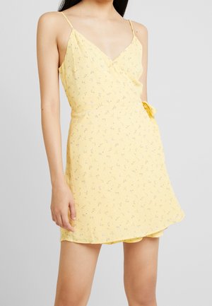 Hollister Co. Robe de jour - yellow