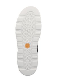 Weißer Gummischuhsohle mit strukturiertem Profil, das in der Mitte ein eingeprägtes Logo in Orange aufweist, sowie erhöhten Seitenrändern für besseren Halt.