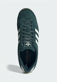 adidas Originals ITALIA 70S UNISEX - Sapatilhas - aurora ivy/off white/gum