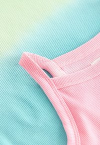 Next RACER REGULAR FIT - Gebreide jurk - rainbow tie dye