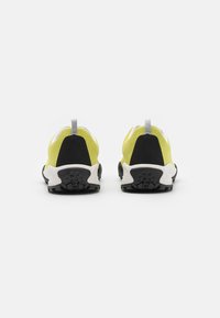 Scarpa MOJITO UNISEX - Pantofi drumeție - cedro