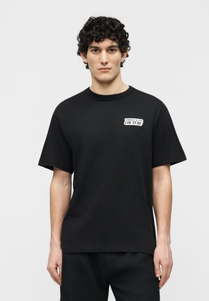 SQUARE - Basic póló - black