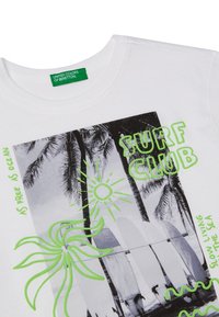 United Colors of Benetton Camiseta estampada - white