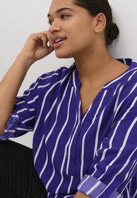 Kaffe Curve SIDA - Blůza - heliotrope chalk stripe