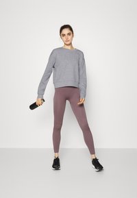 ONLY Play ONPLOUNGE LIFE NOOS - Bluză de molton - light grey melange