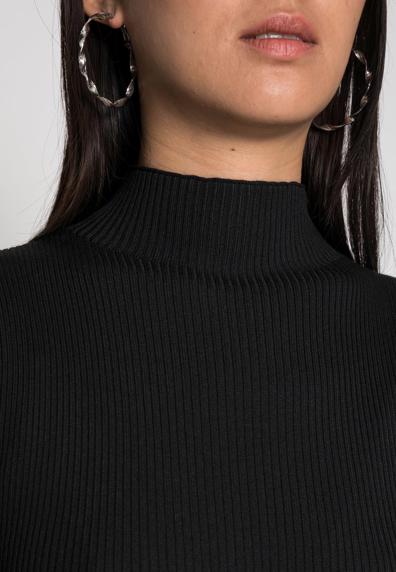 Damen Freizeitkleider | Missguided HIGH NECK MINI DRESS Strickkleid black/schwarz - NP31604 Damen Freizeitkleider | Missguided HIGH NECK MINI DRESS Strickkleid black/schwarz - NP31604