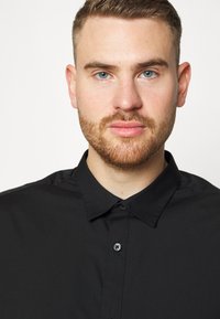 Jack & Jones JJJOE SHIRT  - Camisa - black