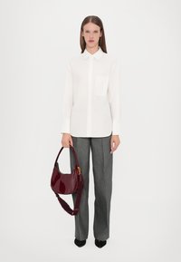 Gianni Chiarini BLANCHE ciemnoczerwony