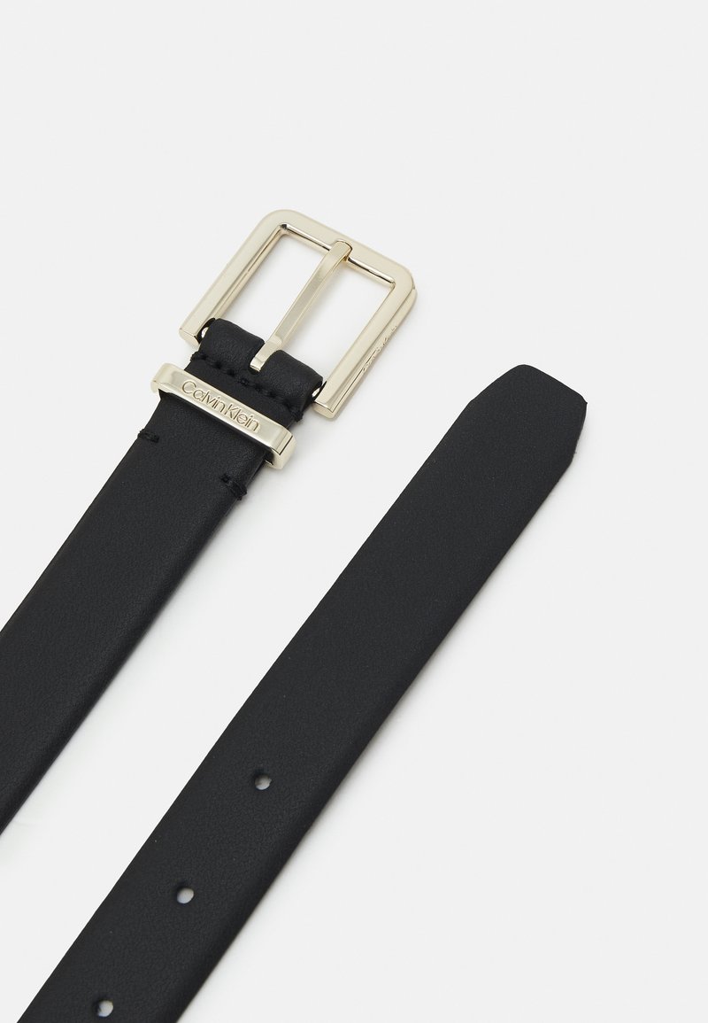Damen Gürtel casual | Calvin Klein MUST LOOP BELT Gürtel business black/schwarz - UR91801 Damen Gürtel casual | Calvin Klein MUST LOOP BELT Gürtel business black/schwarz - UR91801