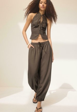 Stradivarius, Jogginghose - brown