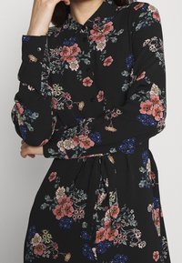 Vero Moda Abito a camicia - black
