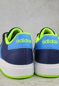 adidas Originals GRAND UNISEX granatowy