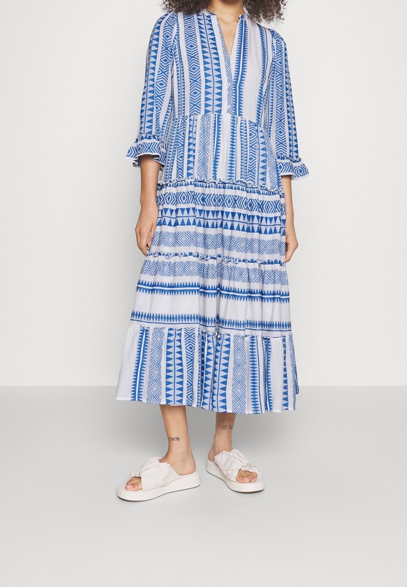 YAS Tall Vestido largo - blue