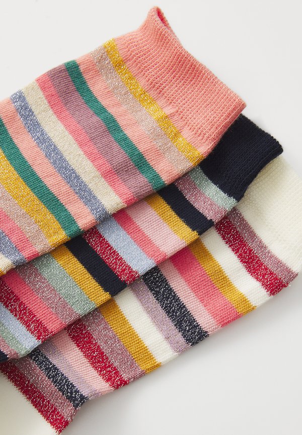 WOMEN SOCK 3 PACK - Socks3