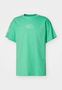 Unselected, spring green