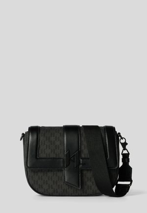 Axelremsväska - black