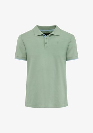 Jasnozielona koszulka polo wykonana z miękkiej bawełny, z płaskim kołnierzykiem, zapięciem na dwa guziki oraz jasnoniebieskimi akcentami na rękawach.