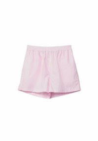 Shorts en coton rayés rose et blanc avec une taille élastique et deux boutons à l'avant, posés à plat sur un fond blanc.
