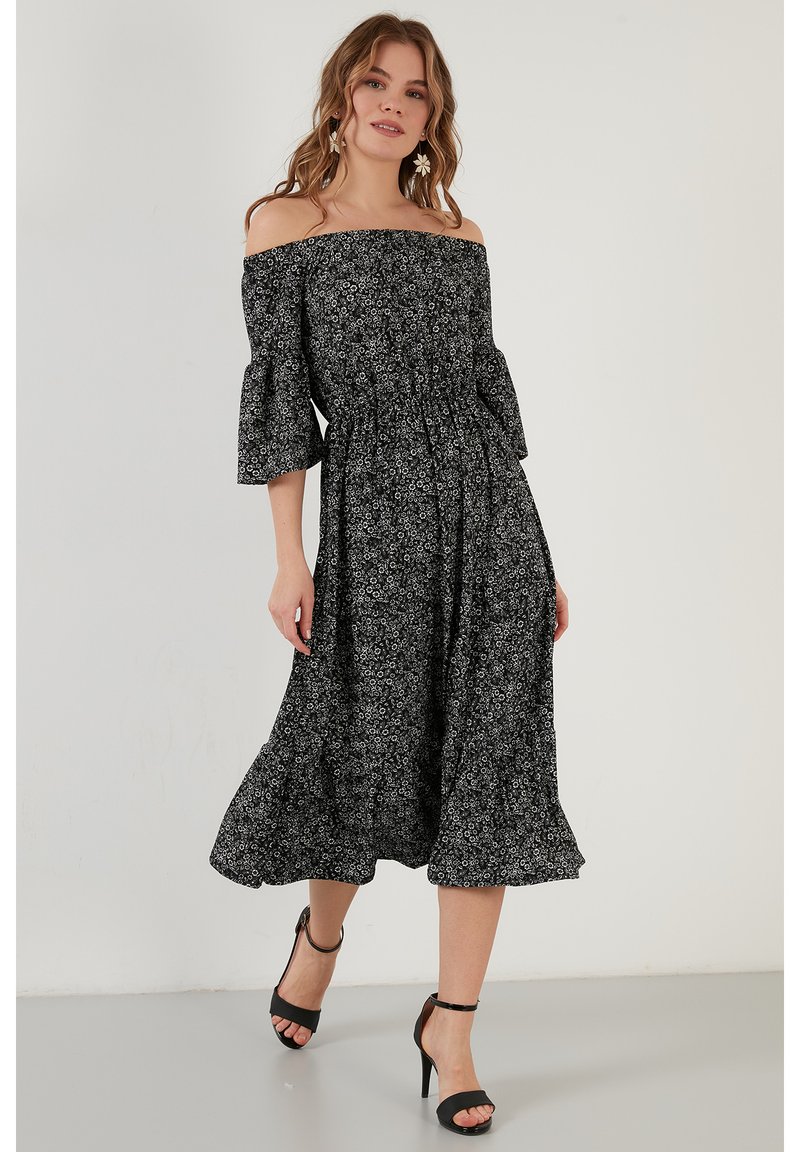 LELA Slim Fit - Rochie de zi - black