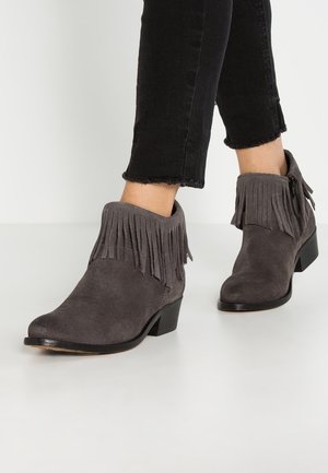 Botines camperos - grey