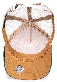 Cappellino trucker marrone e verde con retro in rete, visiera piatta e una toppa a forma di diamante con una grafica. All'interno presenta una fascia con testo.