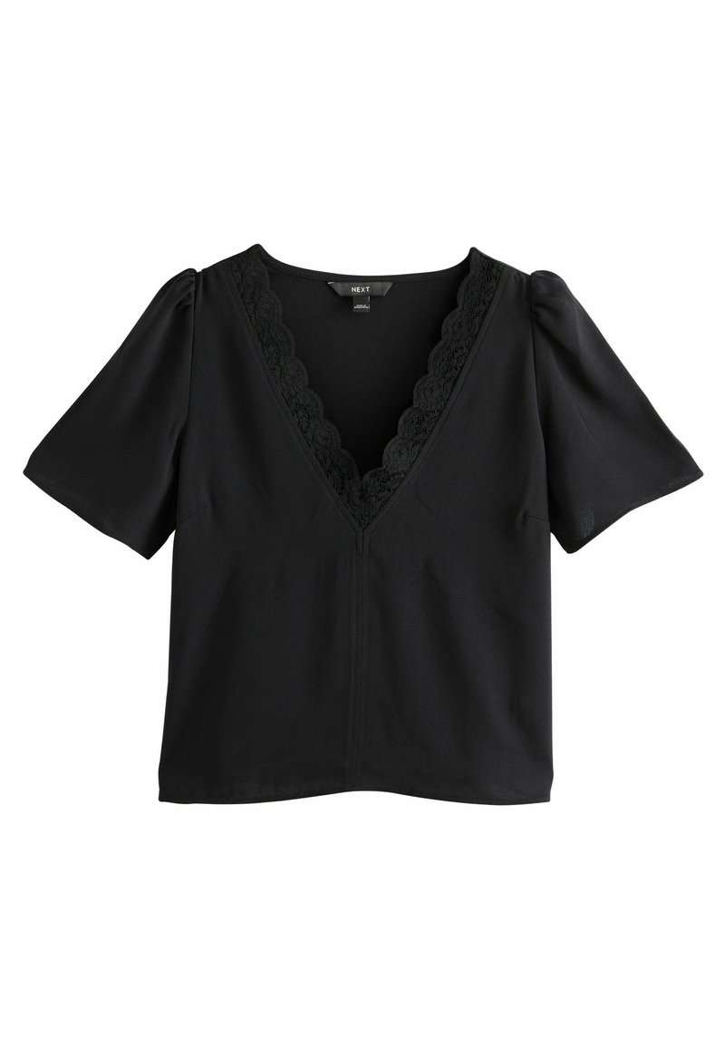 Haut noir à manches courtes avec un décolleté en V profond orné de dentelle, en tissu lisse et avec une coupe décontractée.
