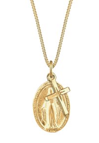 Goldene Anhängerkette mit einem ovalen Medaillon, das eine reliefierte Figur und eine Kreuz-Overlays zeigt. Die Kette hat ein feines, gedrehtes Design.