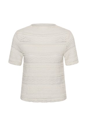 Haut blanc à manches courtes en tissu texturé avec des rayures ondulées horizontales. Col rond, coupe décontractée, sans fermetures ni accents visibles.