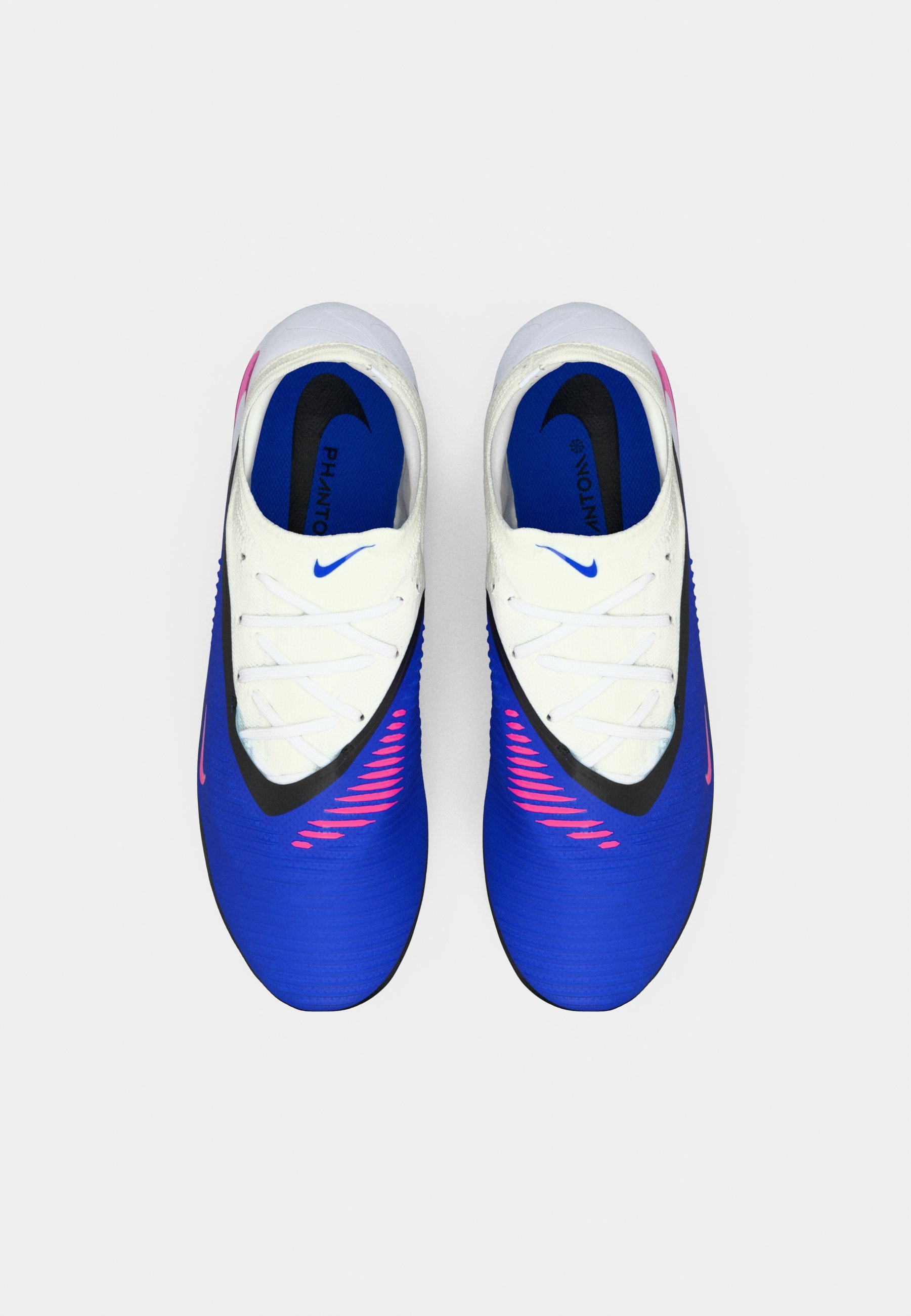 nike phantom white and blue