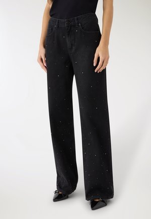 - Jeansy Straight Leg