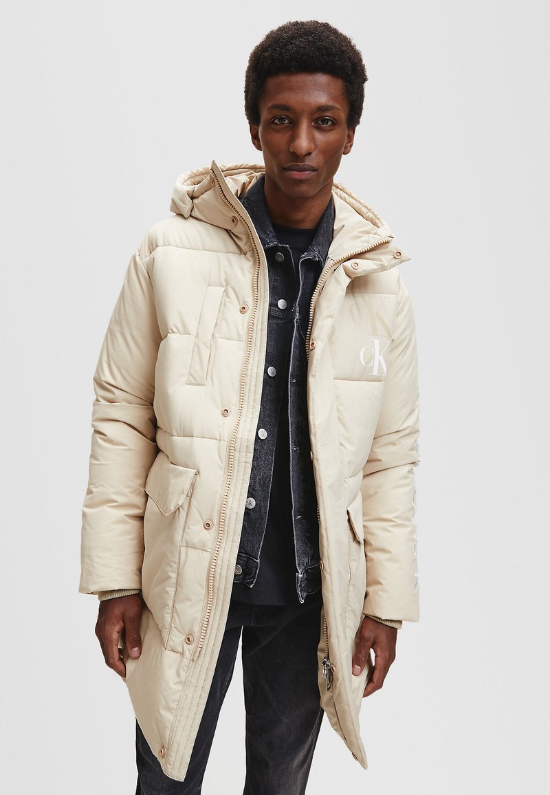 Calvin Klein Jeans Wintermantel irish cream/offwhite Zalando.at