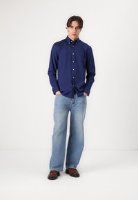 Tommy Hilfiger FLEX SHIRT - Skjorter - preppy navy
