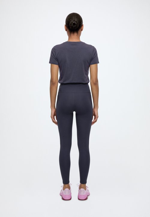 Nike ONE TIGHT - Leggings - gridiron/(white) — photo 3