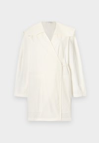 Δεν επιλέχθηκε, snow white