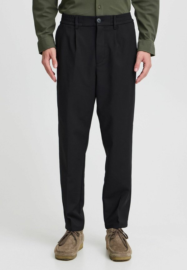 CFMARC RELAXED FIT  TAPERED LEG - Trousers