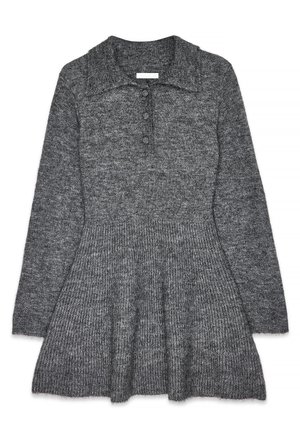 Pelēks adīts svārku kleita ar apkakles dekoltē, pogu kārtu, garām piedurknēm un izplestu svārku. Tekstūra audums ar maigu galu.