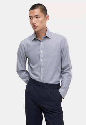 REGULAR FIT ULTIMATE NON IRON TEXTURED - Hemd - navy mix