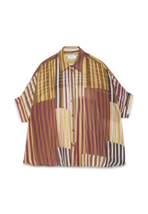 Chemise à manches courtes boutonnée avec des rayures verticales en moutarde, bordeaux, marron, blanc et noir, disposées selon un style patchwork.