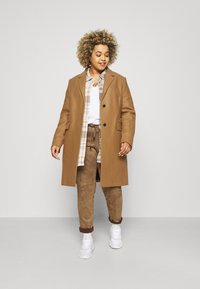 Tommy Hilfiger Curve BLEND COAT - Casaco clássico - countryside khaki