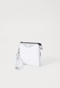 Nike Sportswear ICON CORTEZ WRISTLET UNISEX - Lompakko - white/smoke grey/metallic silver