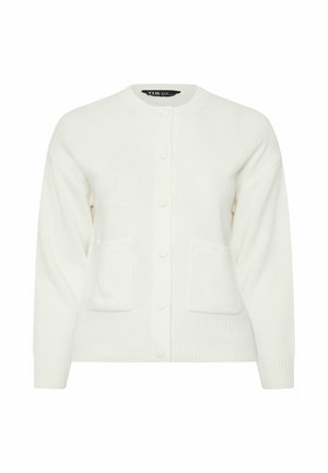 Hvid strikket cardigan med lange ærmer, rund halsudskæring, knaplukning foran og to påsatte lommer foran.