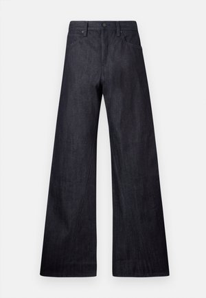 Jeans din denim închis, cu croi larg, având o textură netedă, un design tradițional cu cinci buzunare și o ușoară strălucire, cu închidere prin nasture.