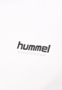 Hummel KRISTY SHORT - T-shirts basic - white