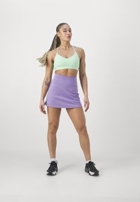 Girlfriend Collective THE SKORT - Falda de deporte - cosmos